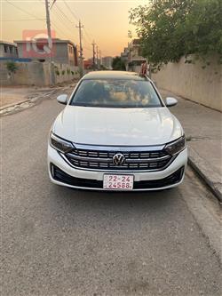 ڤۆڵکسواگن جێتا